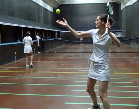 REAL TENNIS .